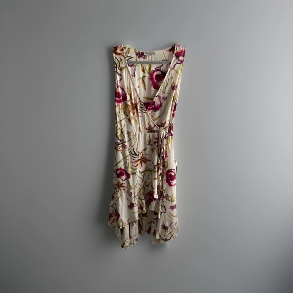THE ODELLS Wrap Dress XS Floral - Picture 5 of 13